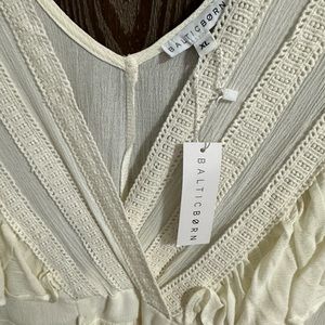 Baltic Born beach wedding dress.